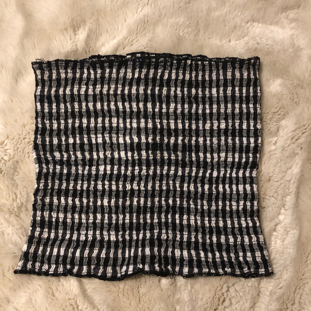 Brandy Melville crop top